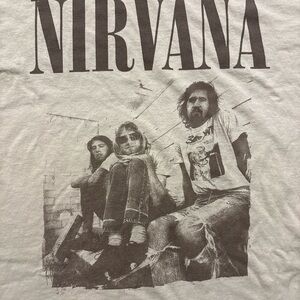 NIRVANA Cream Smiley Face Tee